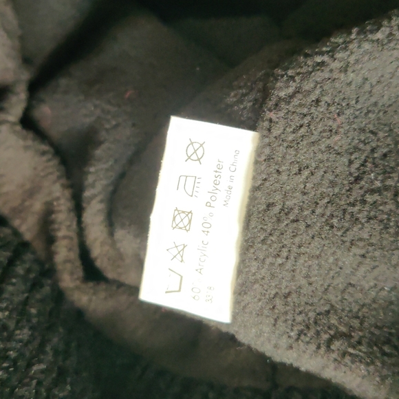 🎉4X Host Pick🎉 EUC Tenergy Bluetooth beanie - Picture 4 of 6